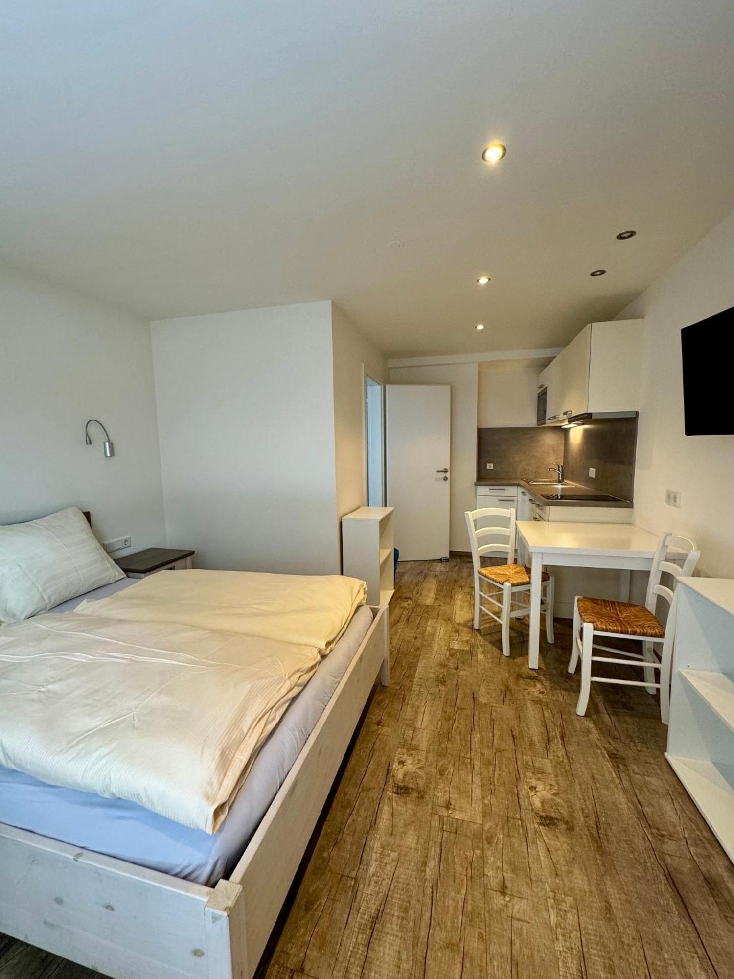 Skill Mountain Lodge - Ski Und Bike Hostel Im Sommer Mit Joker Card ザールバッハ・ヒンターグレム エクステリア 写真