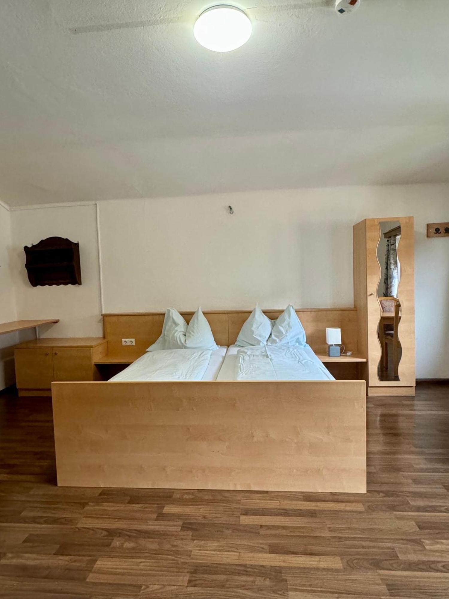 Skill Mountain Lodge - Ski Und Bike Hostel Im Sommer Mit Joker Card ザールバッハ・ヒンターグレム エクステリア 写真