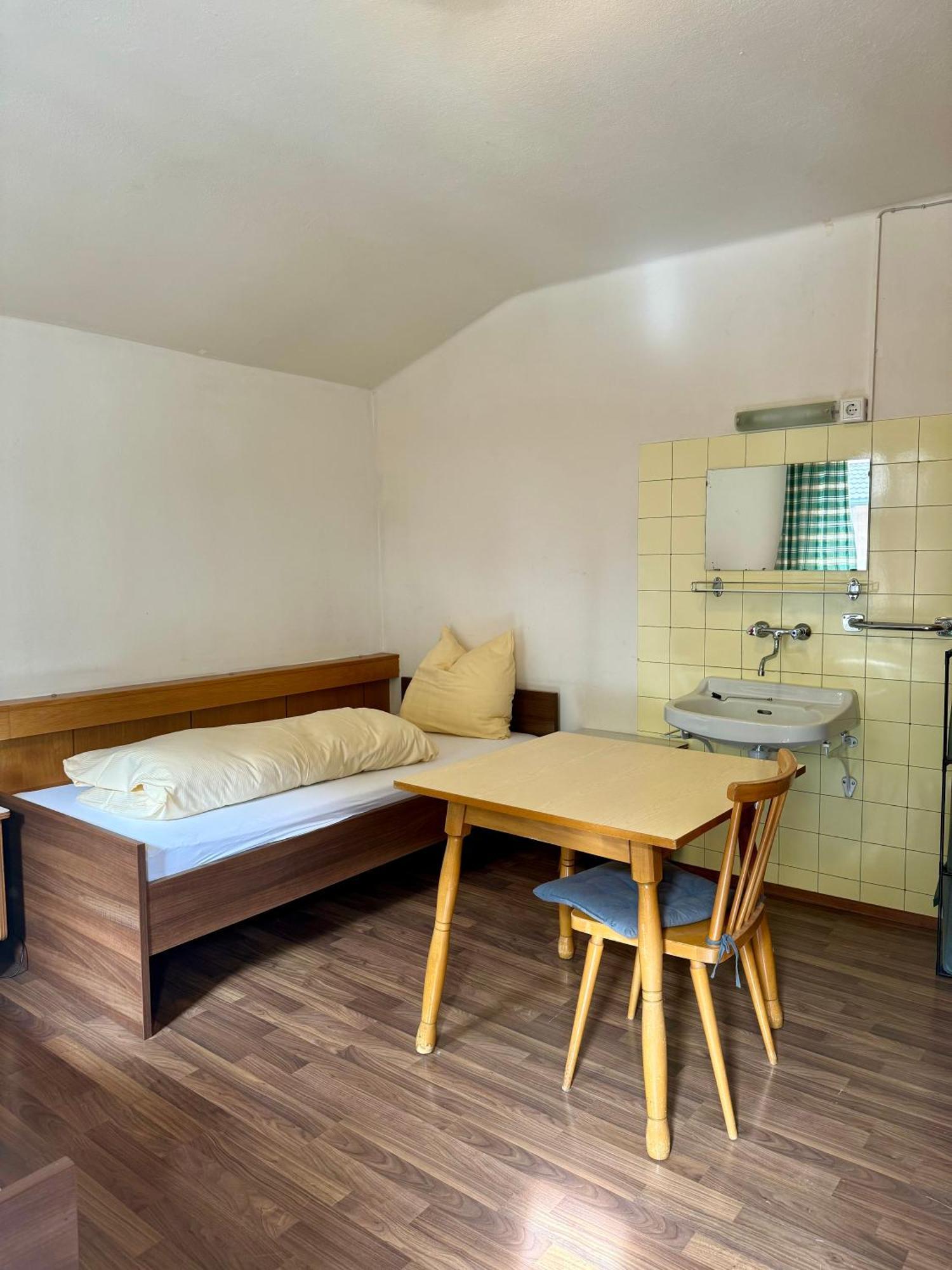 Skill Mountain Lodge - Ski Und Bike Hostel Im Sommer Mit Joker Card ザールバッハ・ヒンターグレム エクステリア 写真