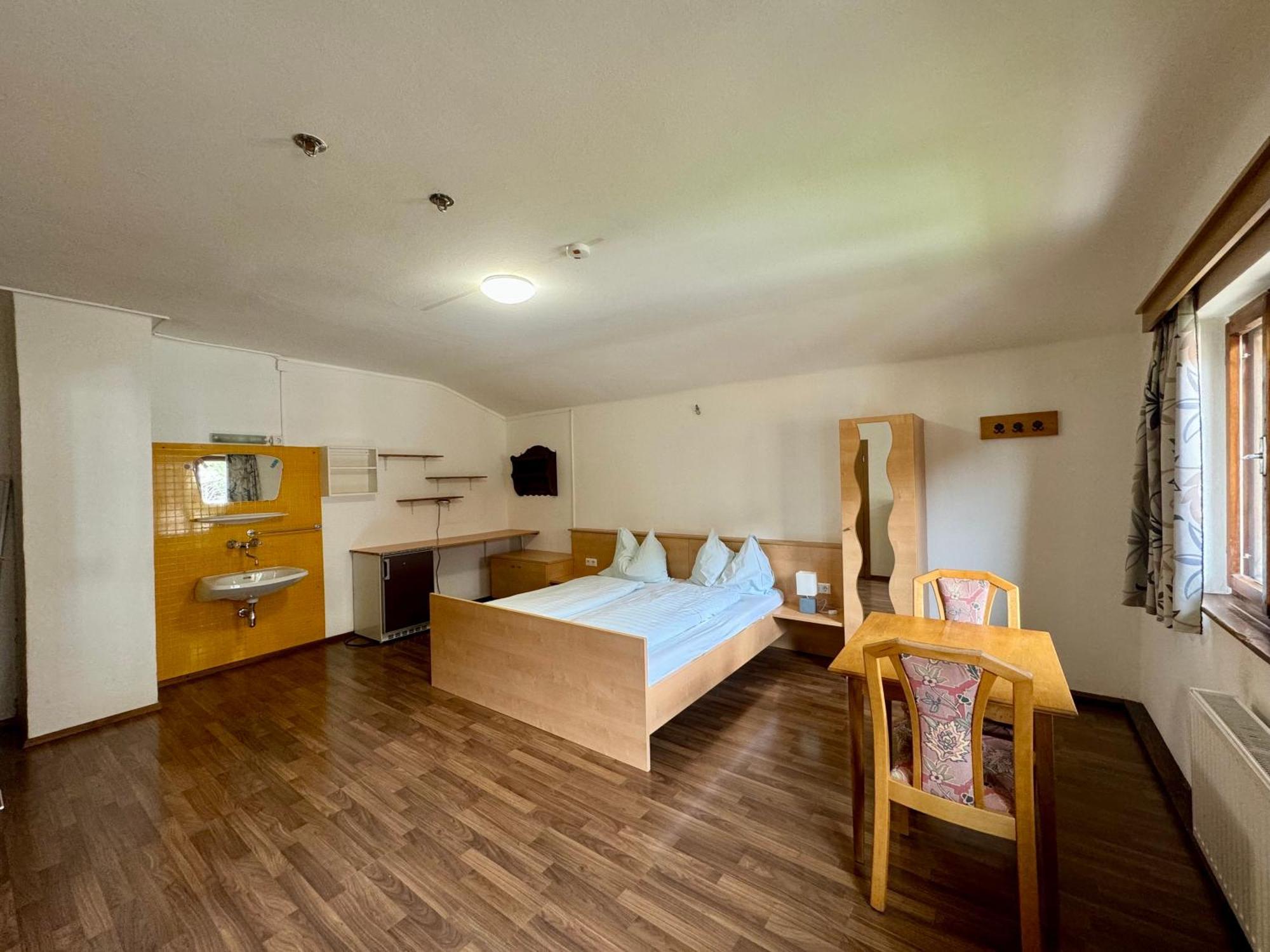 Skill Mountain Lodge - Ski Und Bike Hostel Im Sommer Mit Joker Card ザールバッハ・ヒンターグレム 部屋 写真