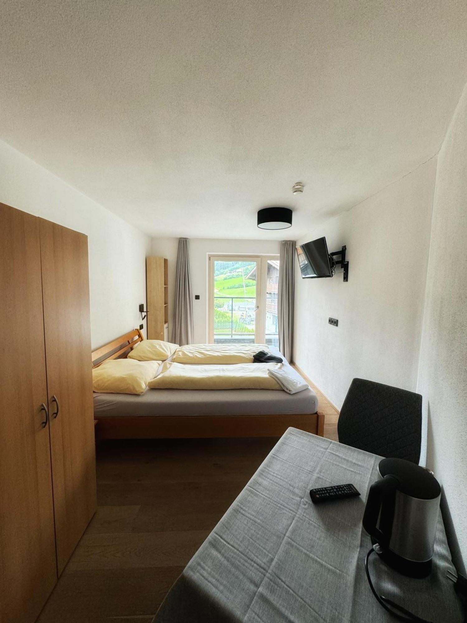 Skill Mountain Lodge - Ski Und Bike Hostel Im Sommer Mit Joker Card ザールバッハ・ヒンターグレム エクステリア 写真