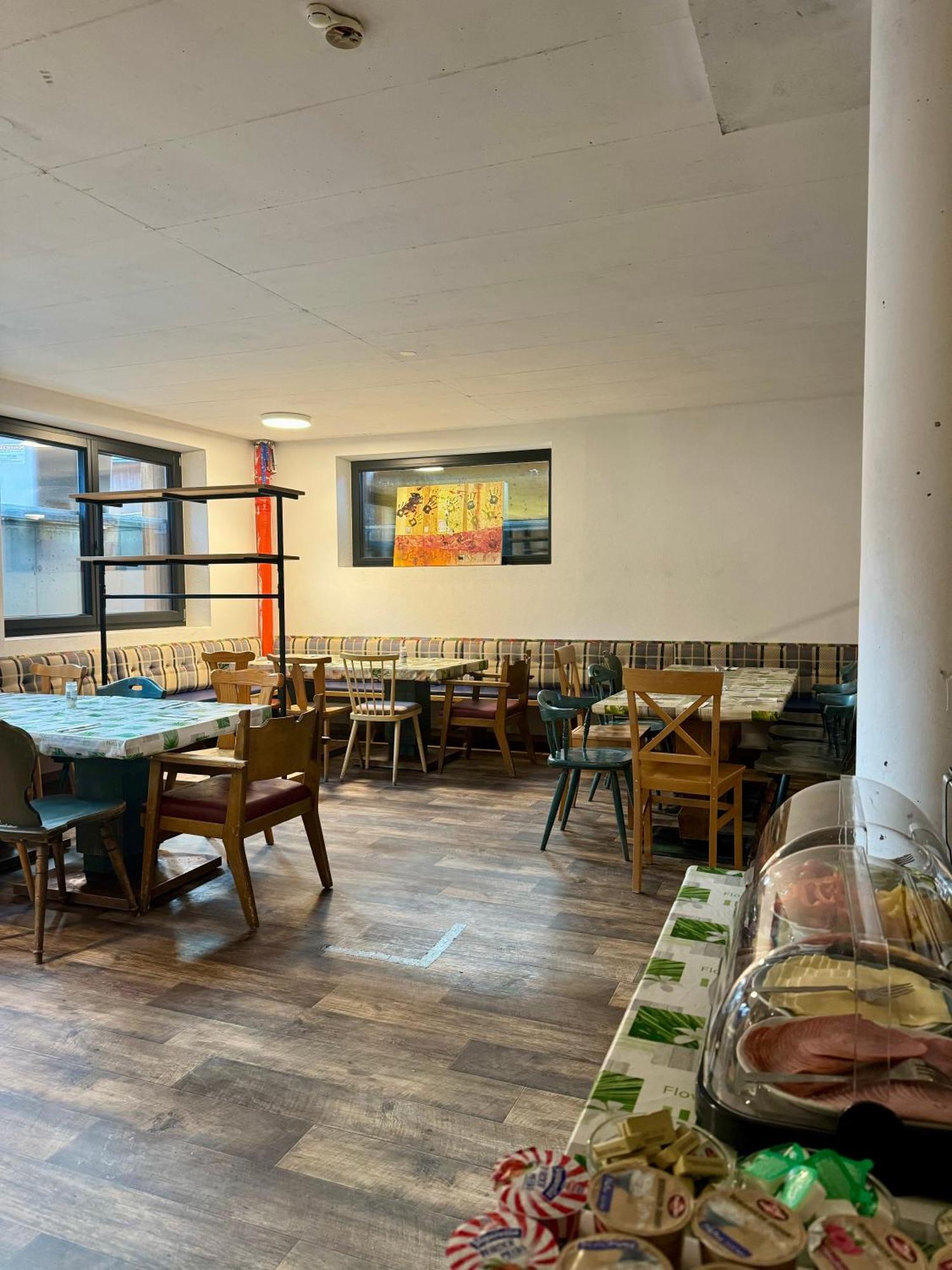 Skill Mountain Lodge - Ski Und Bike Hostel Im Sommer Mit Joker Card ザールバッハ・ヒンターグレム エクステリア 写真